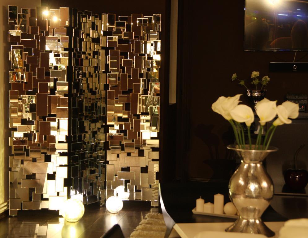 Rixo'S Guesthouse Circea Bagian luar foto